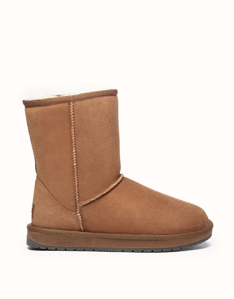 UGG Unisex Short Classic Suede Water Resistant Boots Chestnut