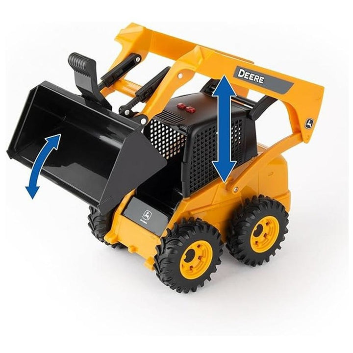 John Deere General Motors Construction Vehicle with Accessories