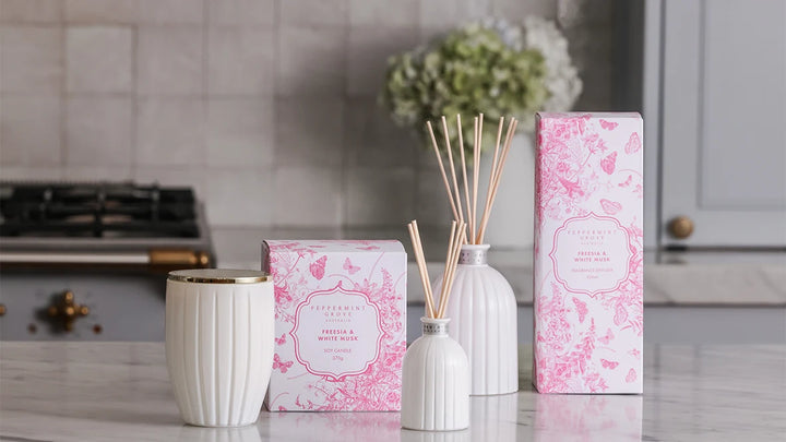 Peppermint Grove Freesia & White Musk Large Candle 370g